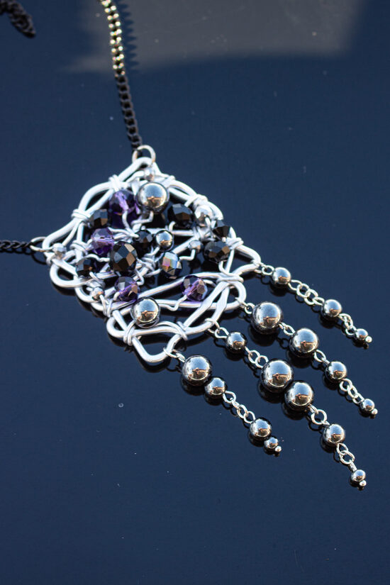 Rota "MELNĀ MEŽĢĪNE"